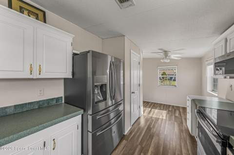 3132 Indian River Drive, Palm Bay FL - photo 10 of 35