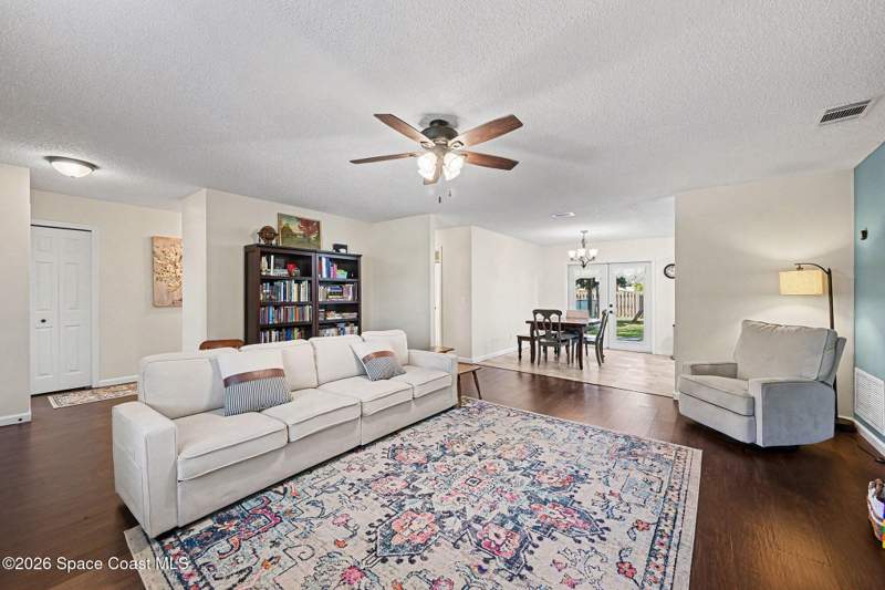 3 bedroom Single Family Residence at 1070 Lee Avenue, Port Malabar Unit 42, Palm Bay — photo 3