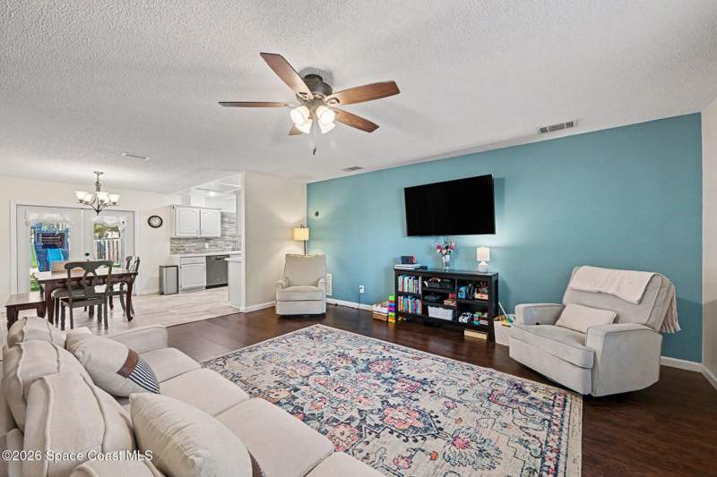 3 bedroom Single Family Residence at 1070 Lee Avenue, Port Malabar Unit 42, Palm Bay — photo 4