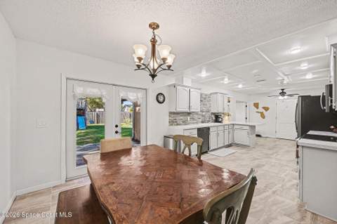 1070 Lee Avenue, Palm Bay FL - photo 10 of 26