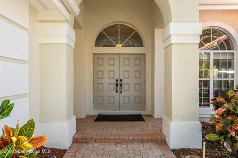 625 Newport Drive, Indialantic FL - photo 6 of 55