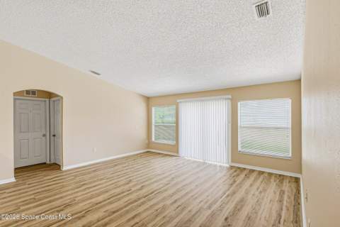 483 Freeman Road, Palm Bay FL - photo 6 of 43