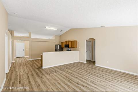 483 Freeman Road, Palm Bay FL - photo 7 of 43