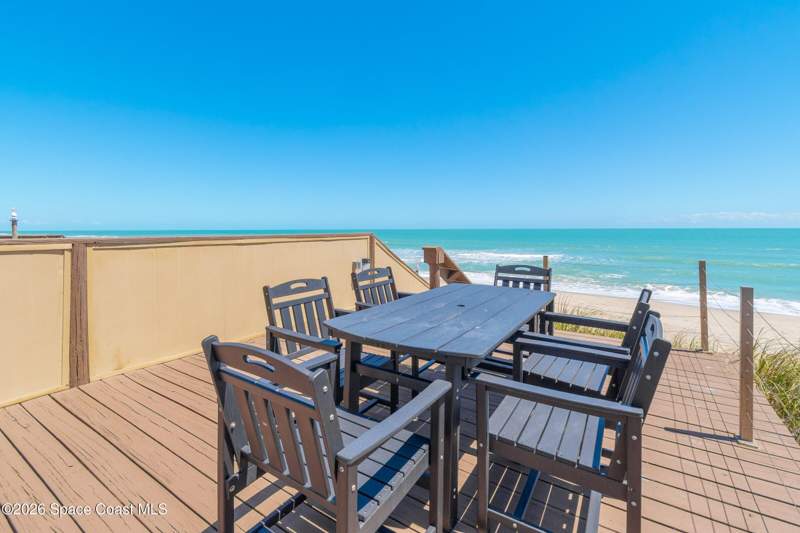 4 bedroom Townhouse at 9365 S Highway A1a, Melbourne Beach, Melbourne Beach — photo 5