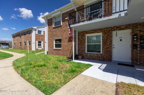 190 E Olmstead Drive #B8, Titusville FL - photo 22 of 28