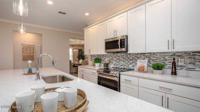 4 bedroom Single Family Residence at 1378 Vancouver Avenue, Port Malabar Unit 16, Palm Bay — photo 3