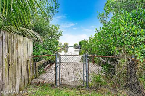 1435 Anchor Lane, Merritt Island FL - photo 6 of 35