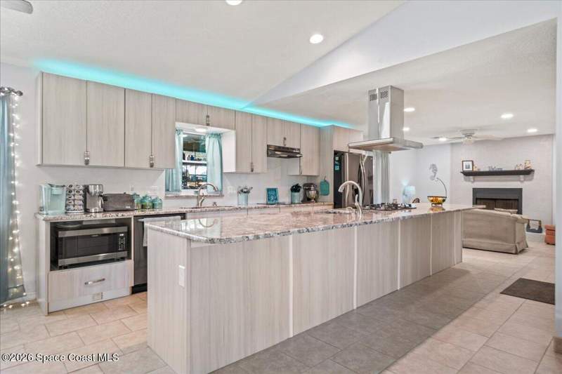 3 bedroom Single Family Residence at 2594 Longwood Boulevard, Longwood Phase III, Melbourne — photo 4