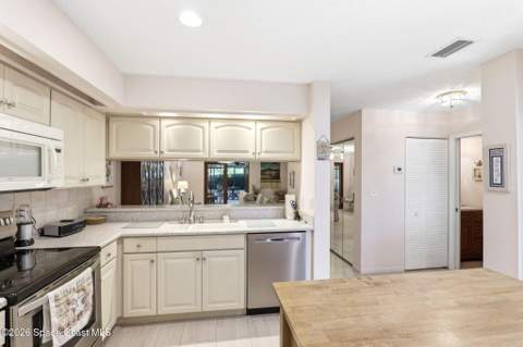 3312 Sea Mist Lane, Melbourne Beach FL - photo 14 of 38