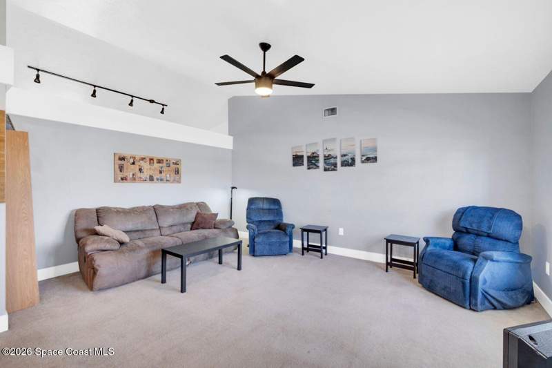 3 bedroom Single Family Residence at 1260 Monument Avenue, Port Malabar Unit 50, Palm Bay — photo 4