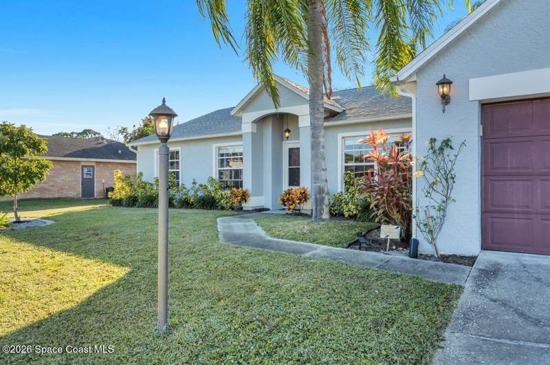 3 bedroom Single Family Residence at 1260 Monument Avenue, Port Malabar Unit 50, Palm Bay — photo 2