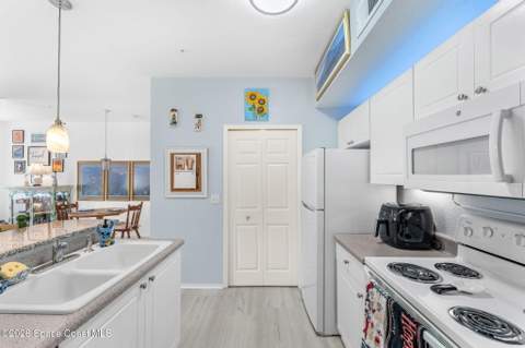 5673 Star Rush Drive #203, Melbourne FL - photo 15 of 41