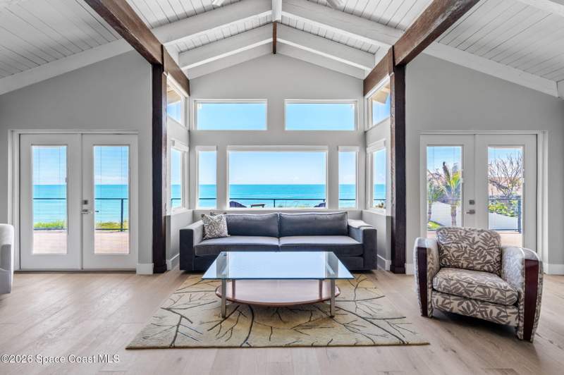 4 bedroom Single Family Residence at 5355 S Highway A1a, Melbourne Beach, Melbourne Beach — photo 4