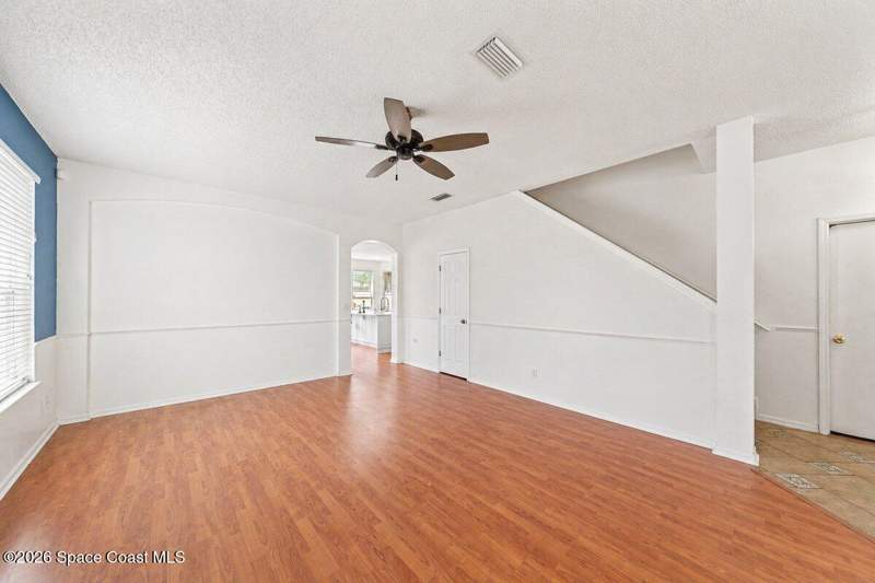 5 bedroom Single Family Residence at 1190 Olde Bailey Lane, Stratford Pointe Phase 1, Melbourne — photo 4
