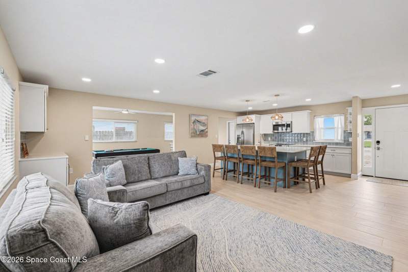 3 bedroom Single Family Residence at 375 Cyprus Drive, Cocoa Isles 8th Addn, Cocoa Beach — photo 5