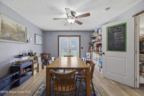 4258 Arlington Avenue, Mims FL - photo 7 of 64