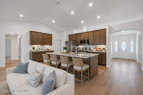 1098 Carthage Avenue, Palm Bay FL - photo 6 of 63