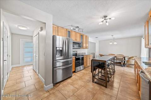 2320 Abalone Avenue, Indialantic FL - photo 12 of 47