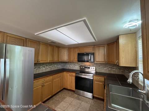 3019 Sea Gate Circle, Merritt Island FL - photo 7 of 22