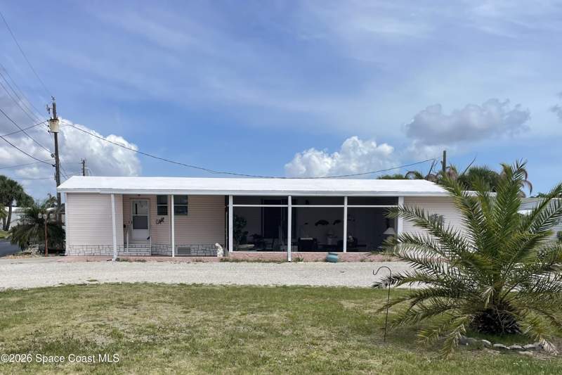 2 bedroom Manufactured Home at 3012 Indian River Drive, Palm Bay Estates Mobile Home Park Co/Op of Tropic, Palm Bay — photo 4