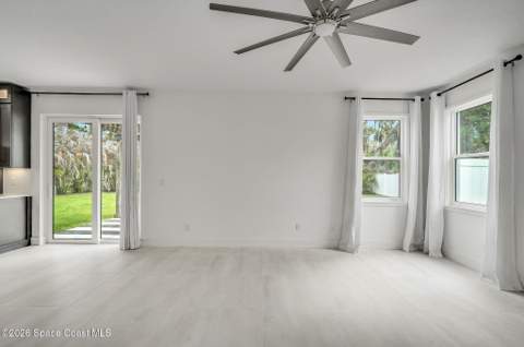 2093 Greenway Drive, Melbourne FL - photo 14 of 51