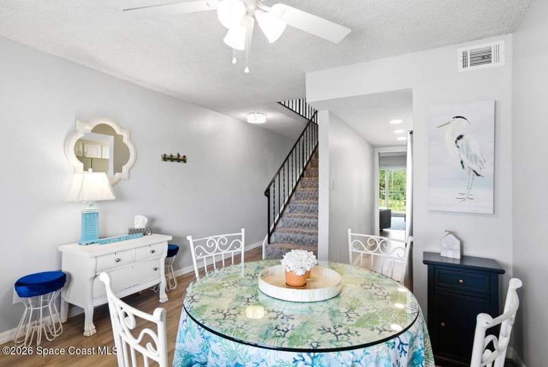 2 bedroom Condominium at 3680 Barna Avenue #216, The Villas Escondido Condo Ph I, Titusville — photo 4