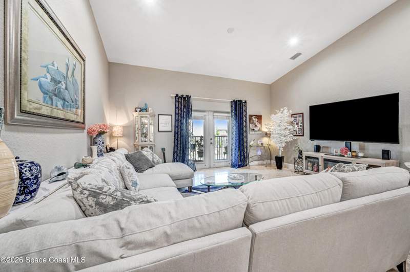 3 bedroom Condominium at 127 Lancha Circle #203, Palm Springs Condo, Indian Harbour Beach — photo 4