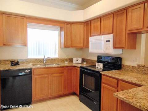 2087 Hidden Grove Lane #105, Merritt Island FL - photo 7 of 23