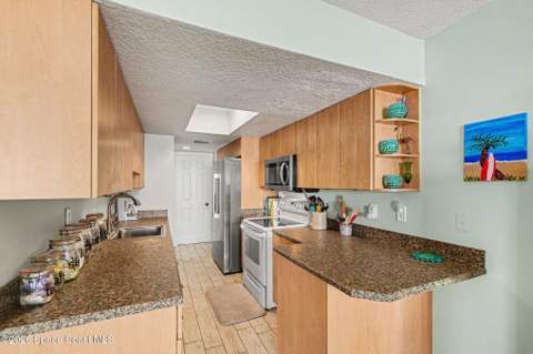 4815 Highway A1a #106, Melbourne Beach FL - photo 15 of 42