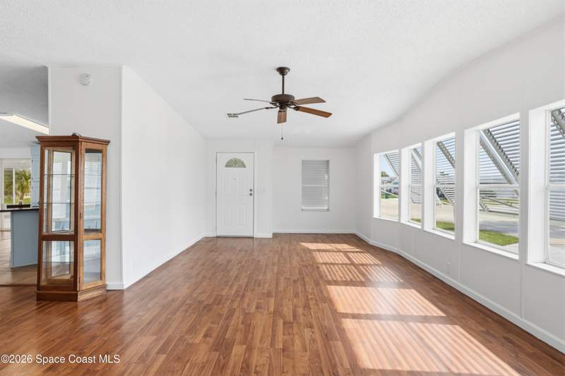 2 bedroom Manufactured Home at 7608 Montauk Avenue #T10, Snug Harbor Lakes Condo, Micco — photo 4