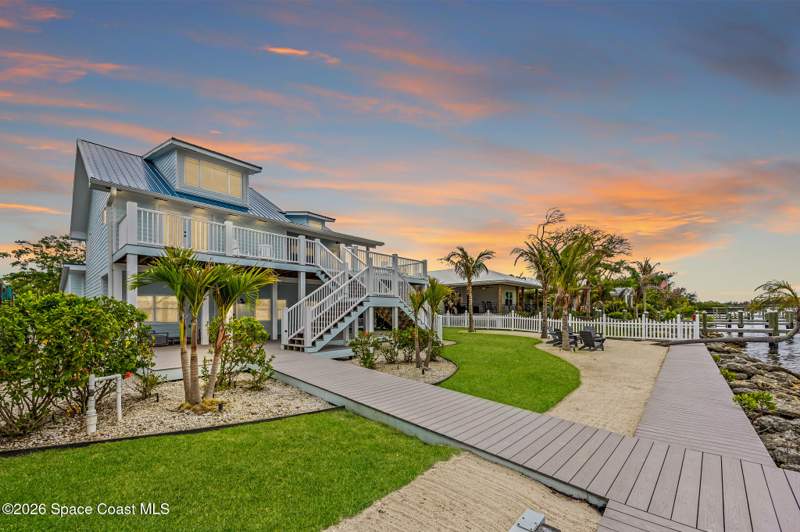 5 bedroom Single Family Residence at 17 Vip Island #A, V I P Vacation Island Playground Sec 1, Grant — photo 2