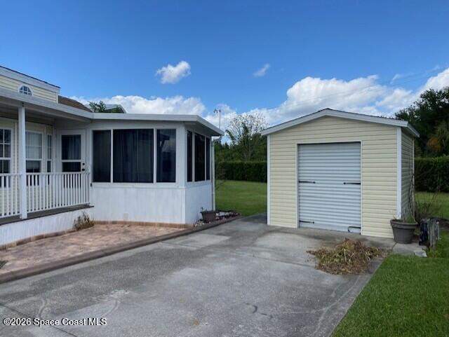 1 bedroom RV Community at 2343 Shuttle Circle #13, Willow Lakes Rv Resort, Titusville — photo 2