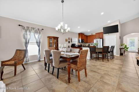 2190 Snapdragon Drive, Palm Bay FL - photo 12 of 57