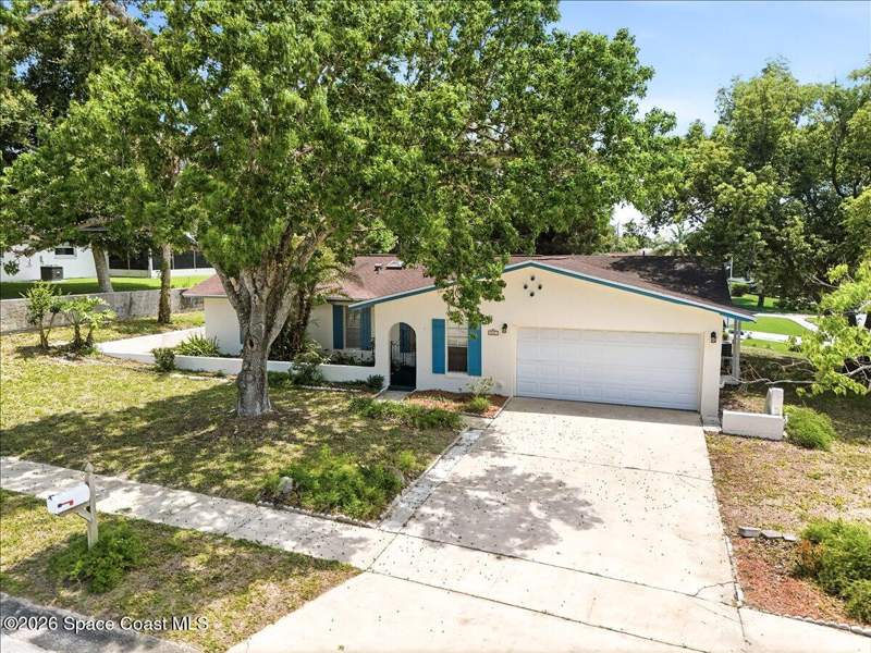 3 bedroom Single Family Residence at 4025 Eola Avenue, Lakeview Hills Unit 2 Sec B, Titusville — photo 3