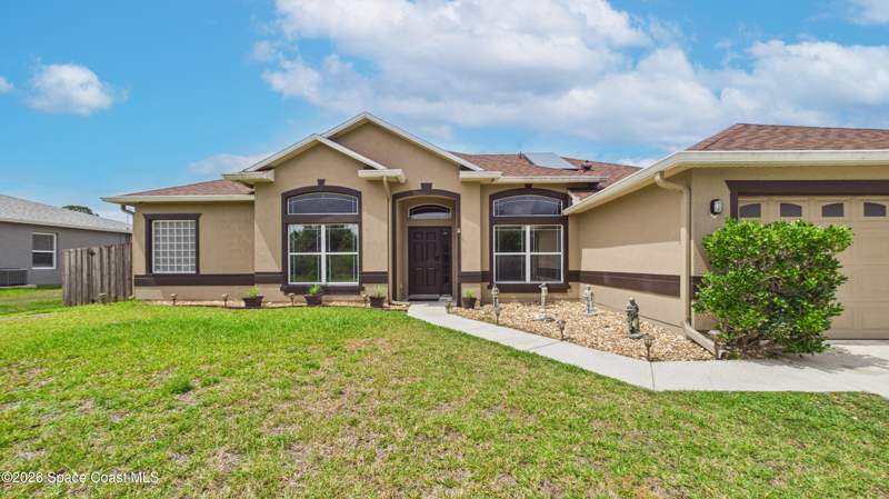3 bedroom Single Family Residence at 567 Mimosa Street, Port Malabar Unit 31, Palm Bay — photo 4