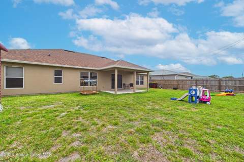 567 Mimosa Street, Palm Bay FL - photo 9 of 63