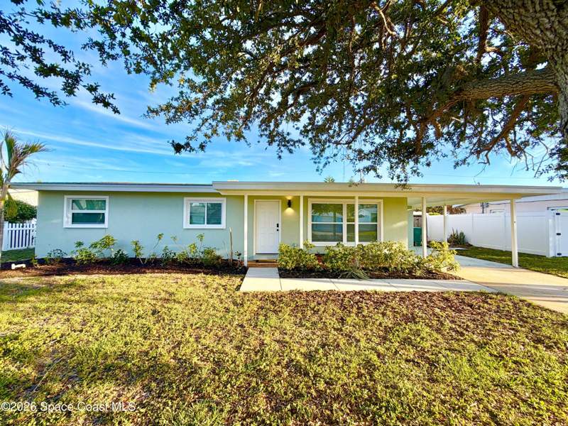 3 bedroom Single Family Residence at 339 Harbor Drive, Harbor Heights 2nd Addn, Cape Canaveral — photo 2