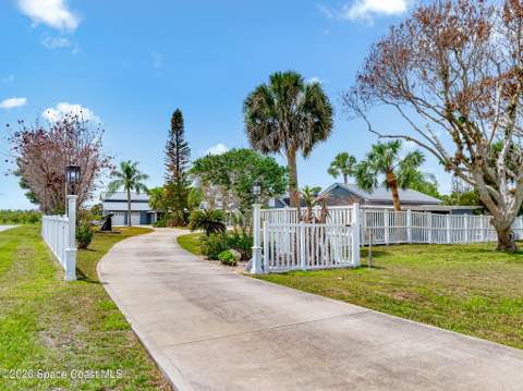 2955 N Tropical Trail, Merritt Island FL - photo 18 of 159