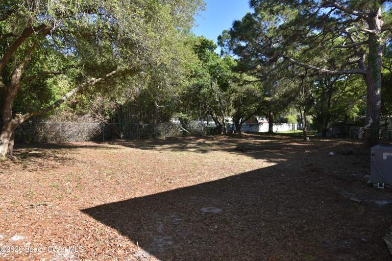 3 bedroom Mobile Home at 4095 Royal Palm Avenue, Royal Palm Estates, Cocoa — photo 4