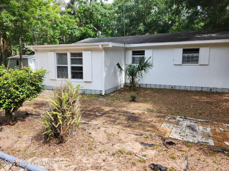2 bedroom Single Family Residence at 3585 Aurantia Road, Indian River Park Replat Sec 17, Mims — photo 4