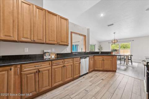 897 Hunters Creek Drive, Melbourne FL - photo 14 of 26
