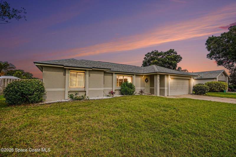 3 bedroom Single Family Residence at 2608 Woodsmill Drive, Longwood Phase II, Melbourne — photo 3