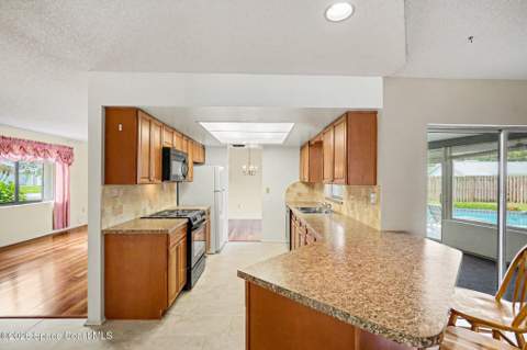 2608 Woodsmill Drive, Melbourne FL - photo 14 of 28