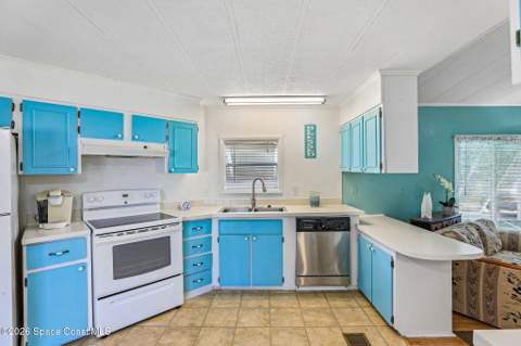 513 S Egret Circle, Barefoot Bay FL - photo 6 of 22