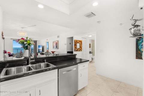 830 N Atlantic Avenue #B903, Cocoa Beach FL - photo 20 of 42