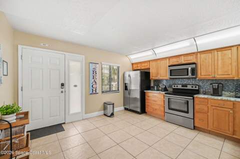 1000 N Atlantic Avenue #215, Cocoa Beach FL - photo 6 of 33