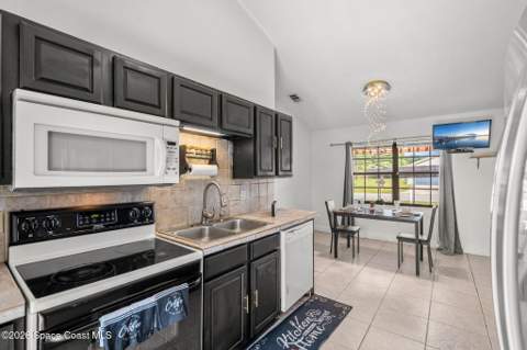 950 Taft Avenue, Palm Bay FL - photo 7 of 35