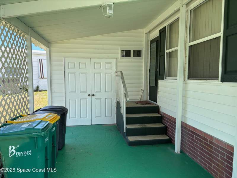 2 bedroom Manufactured Home at 2580 Highway A1a Highway #2, Leisure Living Estates Condo, Melbourne Beach — photo 5