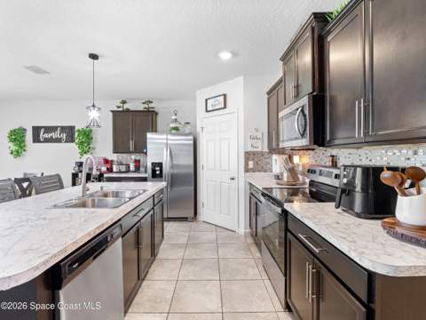 104 Carmelite Avenue, Palm Bay FL - photo 11 of 43