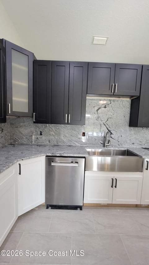 482 Borraclough Avenue, Palm Bay FL - photo 7 of 37